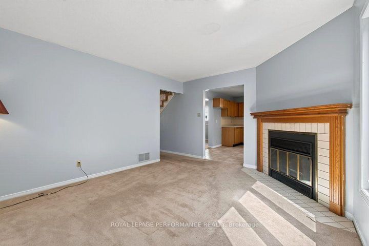 Photo 16 at 14 Birkett Street, Nepean (Heritage Park), Ottawa