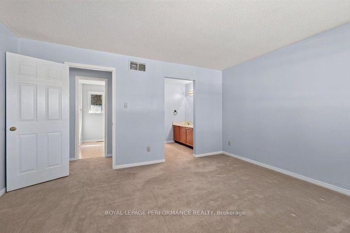 Photo 28 at 14 Birkett Street, Nepean (Heritage Park), Ottawa