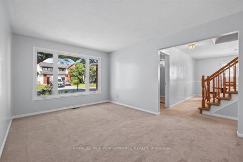 Photo 4 at 14 Birkett Street, Nepean (Heritage Park), Ottawa