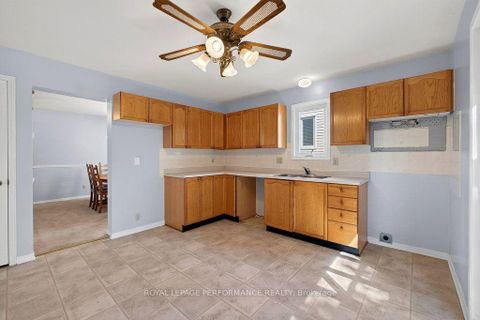Photo 12 at 14 Birkett Street, Nepean (Heritage Park), Ottawa