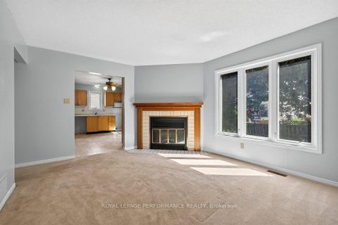 Photo 15 at 14 Birkett Street, Nepean (Heritage Park), Ottawa