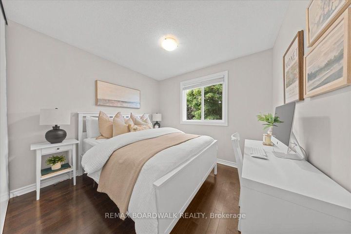 Photo 14 at 43 Peacock Crescent, Nepean (Cedargrove/Fraserdale), Ottawa