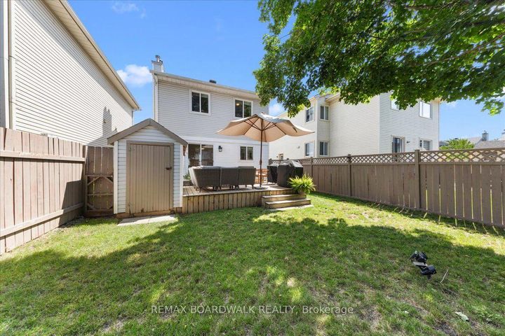 Photo 23 at 43 Peacock Crescent, Nepean (Cedargrove/Fraserdale), Ottawa