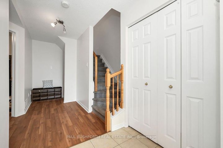 Photo 2 at 153 Corinth Private, Nepean (Merivale Industrial Park/Citiplace), Ottawa