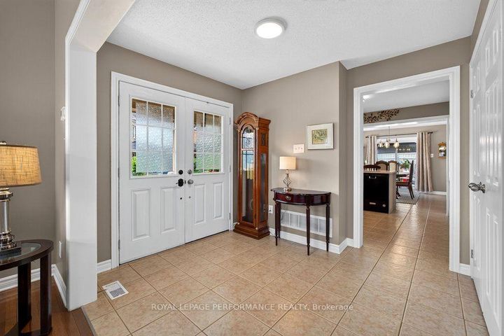 Photo 4 at 2423 Regatta Avenue, Nepean (Half Moon Bay), Ottawa