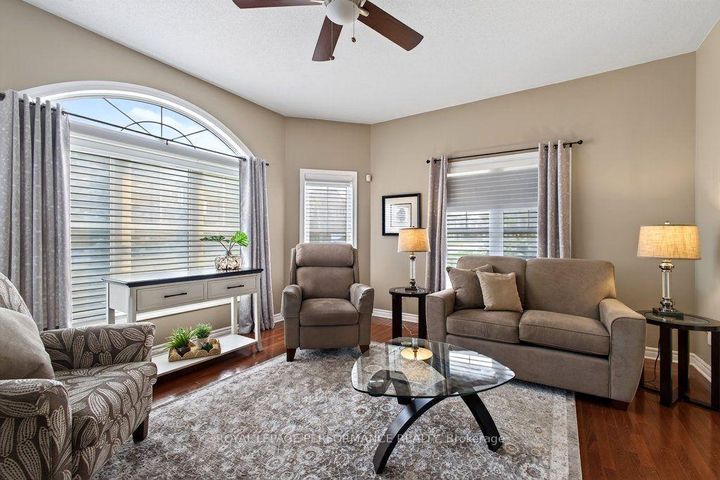 Photo 7 at 2423 Regatta Avenue, Nepean (Half Moon Bay), Ottawa