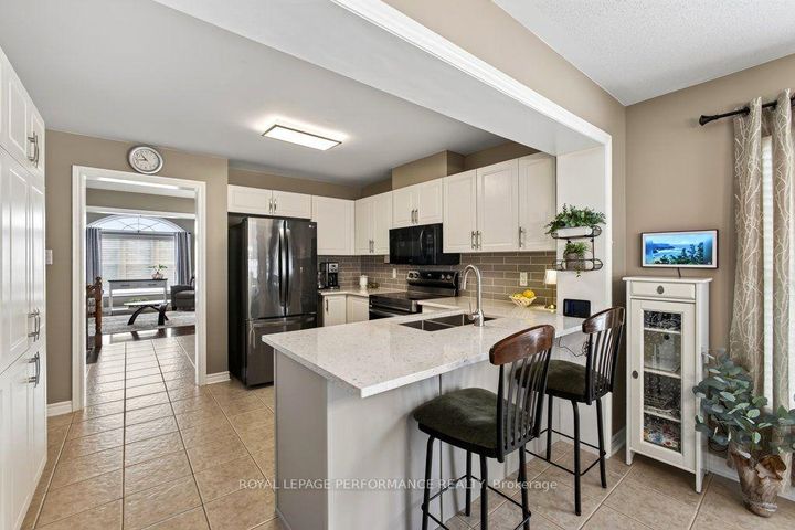 Photo 16 at 2423 Regatta Avenue, Nepean (Half Moon Bay), Ottawa