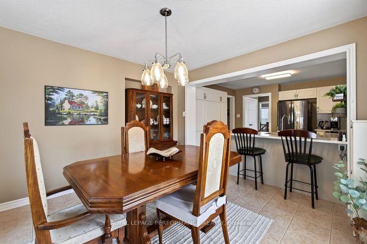 Photo 17 at 2423 Regatta Avenue, Nepean (Half Moon Bay), Ottawa
