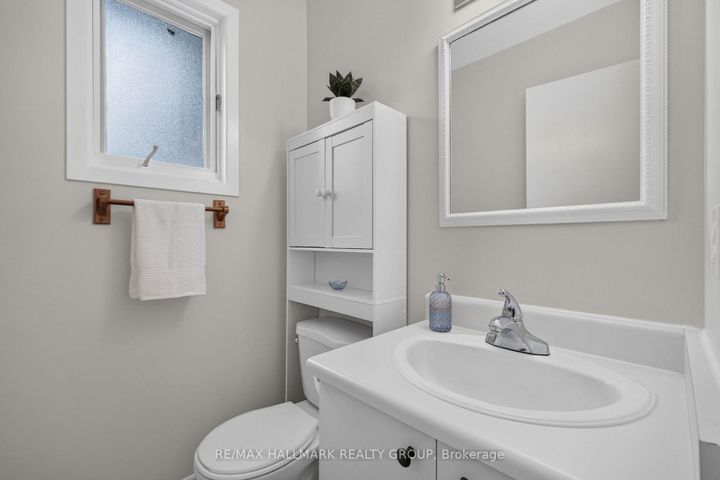 Photo 12 at 39 - 13 Sunridge Lane, Nepean (On the Green), Ottawa