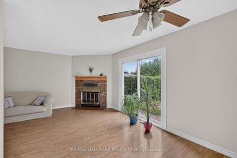 Photo 7 at 39 - 13 Sunridge Lane, Nepean (On the Green), Ottawa