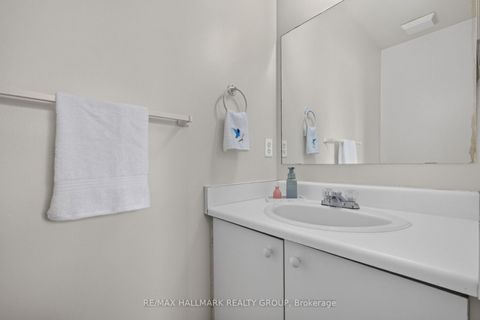 Photo 17 at 39 - 13 Sunridge Lane, Nepean (On the Green), Ottawa