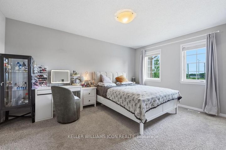 Photo 17 at 493 Ashbourne Crescent, Nepean (Stonebridge), Ottawa