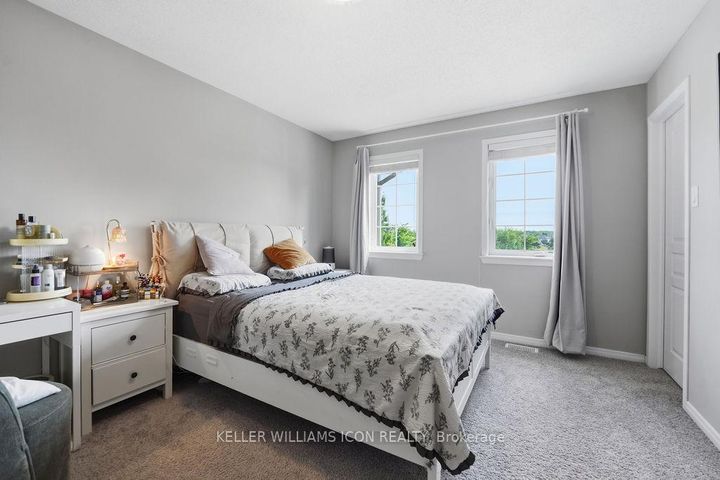 Photo 19 at 493 Ashbourne Crescent, Nepean (Stonebridge), Ottawa