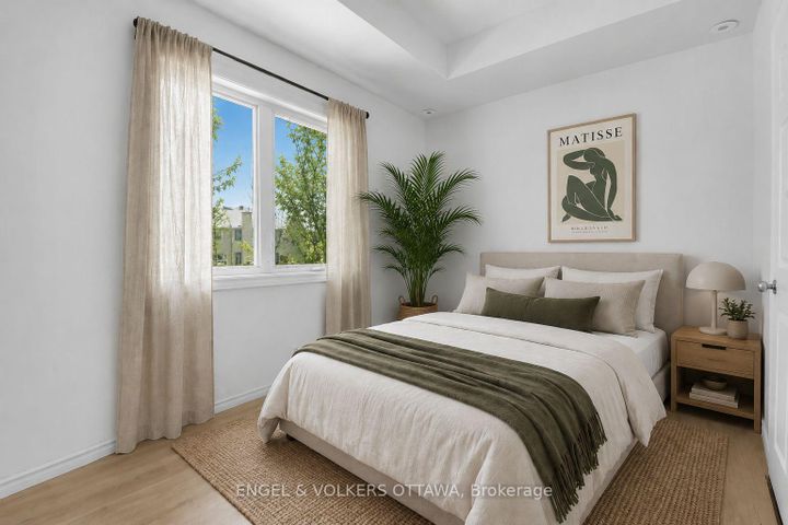 Photo 11 at 5 - 165 Waterbridge Drive, Nepean (Barrhaven East), Ottawa