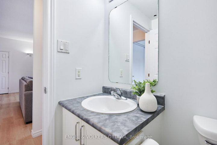 Photo 14 at 5 - 165 Waterbridge Drive, Nepean (Barrhaven East), Ottawa