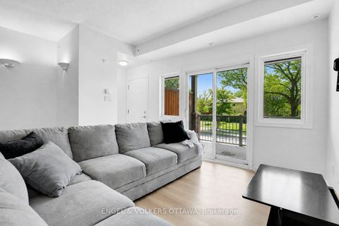 Photo 5 at 5 - 165 Waterbridge Drive, Nepean (Barrhaven East), Ottawa
