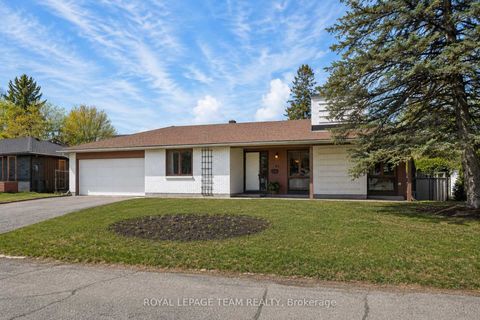 Photo 0 at 21 Lindhurst Crescent, Nepean (Briargreen), Ottawa