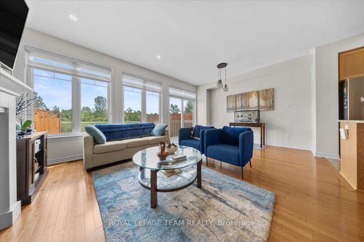 Photo 12 at 552 Jackdaw Avenue, Nepean (Half Moon Bay), Ottawa