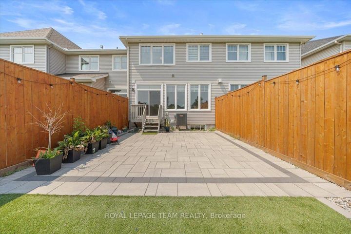 Photo 30 at 552 Jackdaw Avenue, Nepean (Half Moon Bay), Ottawa