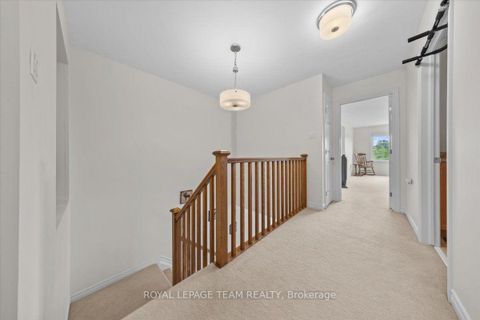 Photo 16 at 552 Jackdaw Avenue, Nepean (Half Moon Bay), Ottawa