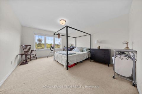 Photo 17 at 552 Jackdaw Avenue, Nepean (Half Moon Bay), Ottawa