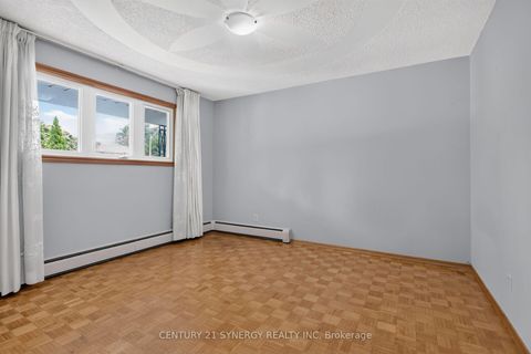 Photo 12 at 974 Greenbriar Avenue, Nepean (Carleton Heights), Ottawa