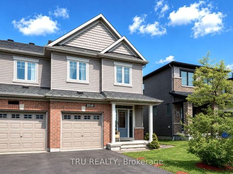 Photo 1 at 2538 River Mist Road, Nepean (Half Moon Bay), Ottawa