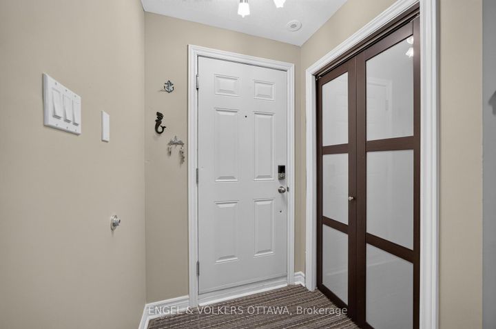 Photo 2 at 4 - 165 Waterbridge Drive, Nepean (Barrhaven East), Ottawa