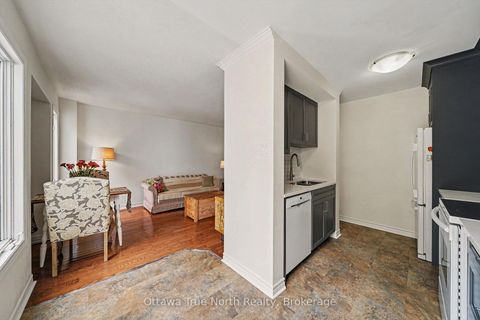 Photo 3 at 78 Redpath Drive, Nepean (Barrhaven East), Ottawa