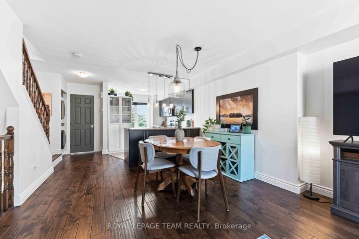 Photo 10 at 358 Moffatt Pond Court, Nepean (Cedargrove/Fraserdale), Ottawa