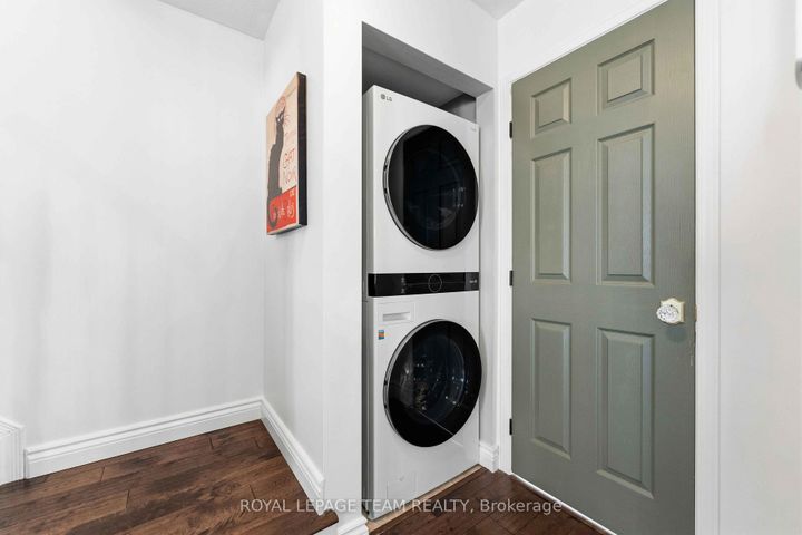 Photo 19 at 358 Moffatt Pond Court, Nepean (Cedargrove/Fraserdale), Ottawa