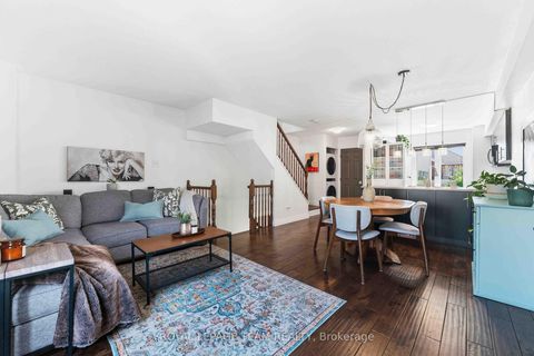 Photo 8 at 358 Moffatt Pond Court, Nepean (Cedargrove/Fraserdale), Ottawa