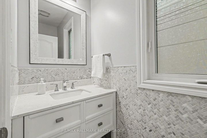 Photo 4 at 2486 River Mist Road, Nepean (Half Moon Bay), Ottawa