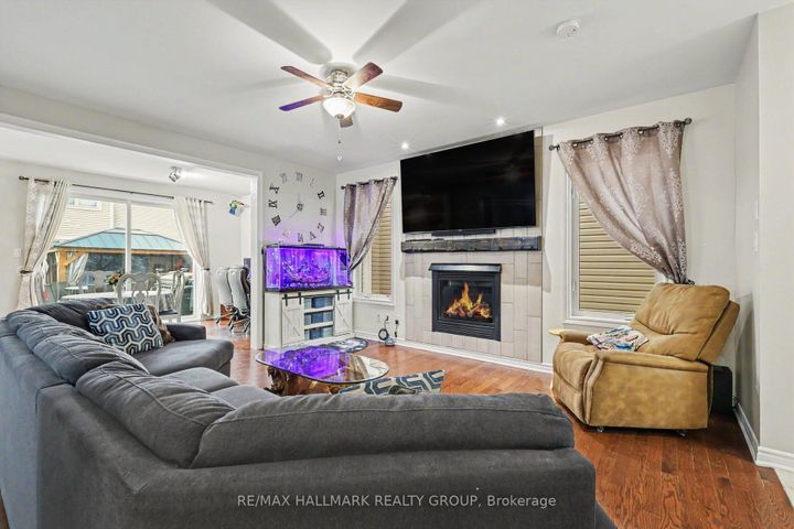 Photo 5 at 2486 River Mist Road, Nepean (Half Moon Bay), Ottawa