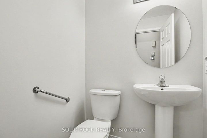 Photo 9 at 639 Via Campanale Avenue, Nepean (Longfields), Ottawa