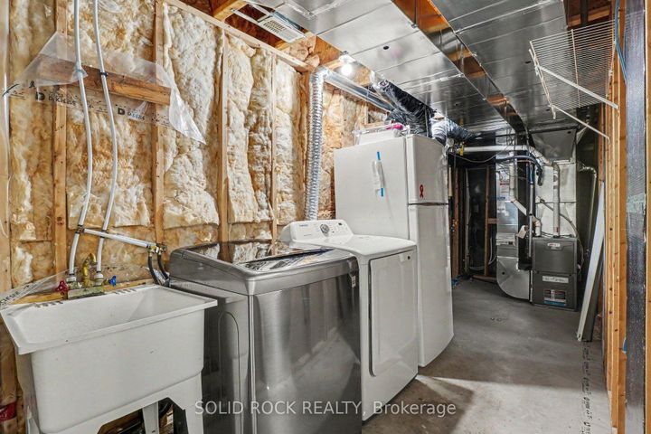 Photo 24 at 639 Via Campanale Avenue, Nepean (Longfields), Ottawa