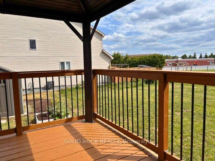 Photo 28 at 639 Via Campanale Avenue, Nepean (Longfields), Ottawa