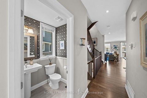 Photo 3 at 547 Kilspindie Ridge, Nepean (Stonebridge), Ottawa