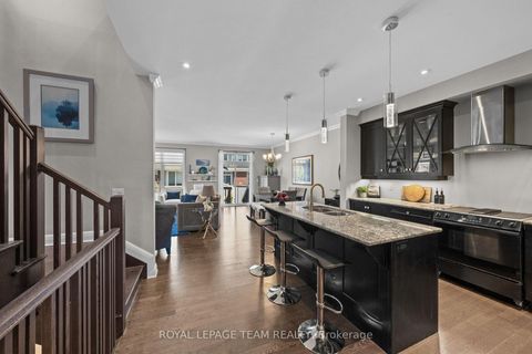 Photo 5 at 547 Kilspindie Ridge, Nepean (Stonebridge), Ottawa