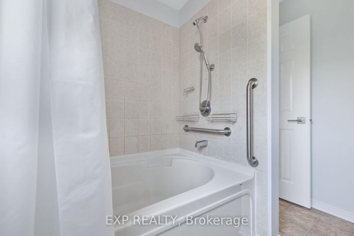 Photo 30 at 114 Ashmore Drive, Nepean (Strandherd), Ottawa
