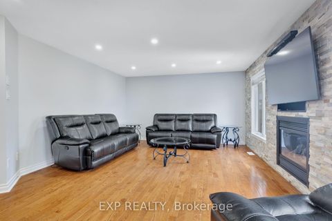 Photo 11 at 114 Ashmore Drive, Nepean (Strandherd), Ottawa