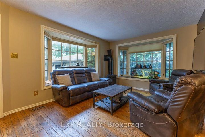 Photo 34 at 5519 Old Richmond Road, Nepean (Fallowfield), Ottawa
