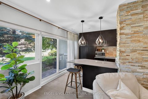 Photo 8 at 119 - 12 CORKSTOWN Road, Nepean (Lakeview Park), Ottawa