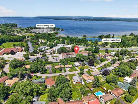 Photo 27 at 119 - 12 CORKSTOWN Road, Nepean (Lakeview Park), Ottawa