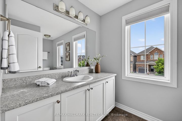 Photo 20 at 81 Switch Grass Crescent, Nepean (Half Moon Bay), Ottawa