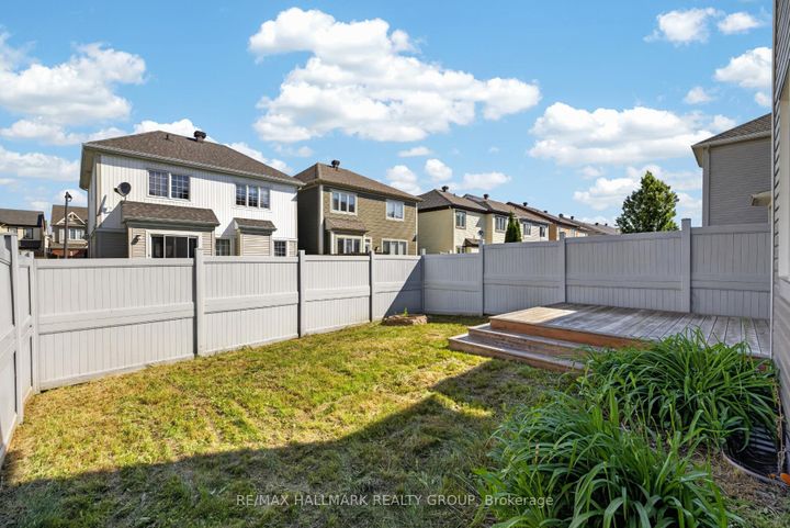 Photo 25 at 81 Switch Grass Crescent, Nepean (Half Moon Bay), Ottawa