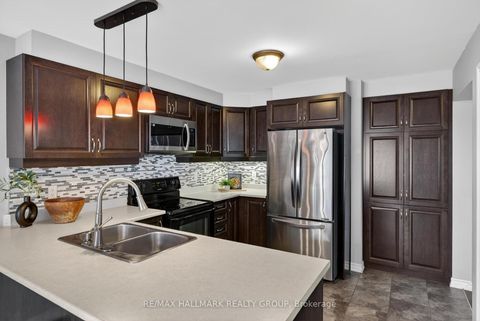 Photo 10 at 81 Switch Grass Crescent, Nepean (Half Moon Bay), Ottawa
