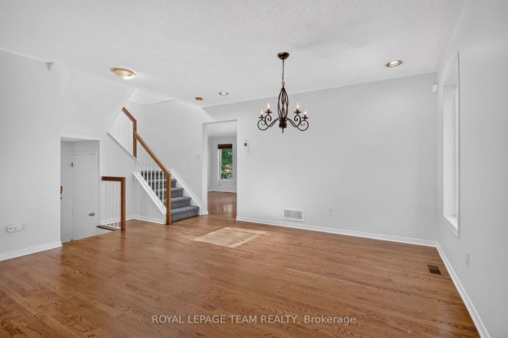 Photo 7 at 32 Vistapointe Drive, Nepean (Barrhaven East), Ottawa