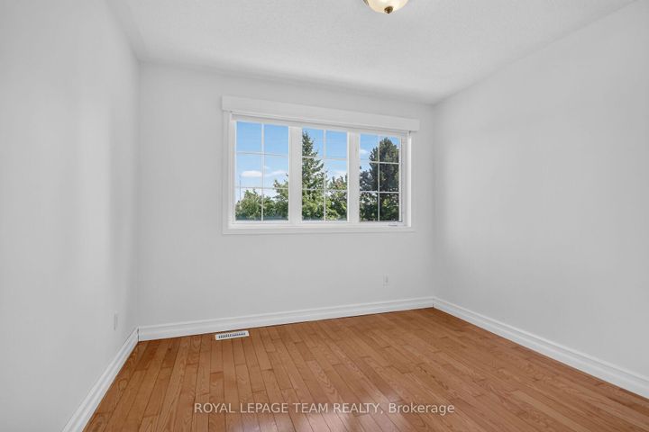 Photo 16 at 32 Vistapointe Drive, Nepean (Barrhaven East), Ottawa