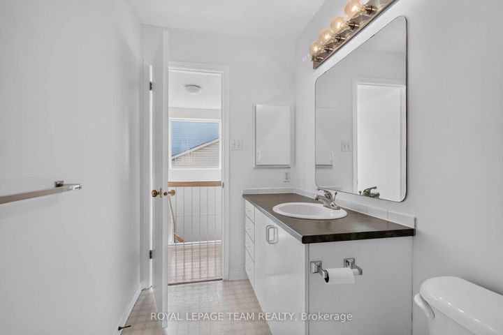 Photo 19 at 32 Vistapointe Drive, Nepean (Barrhaven East), Ottawa